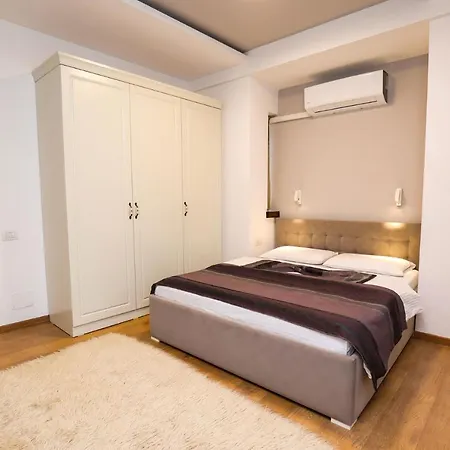 Bujtina Oxhaku 4* Κορυτσά