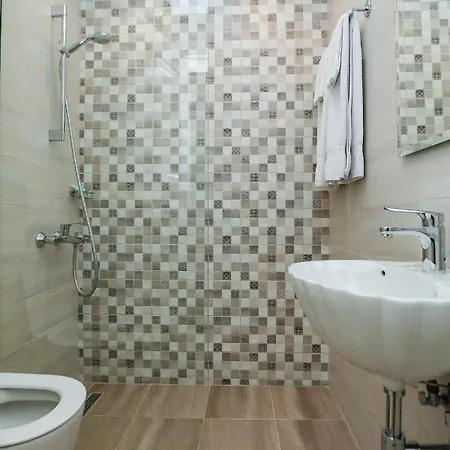 Bujtina Oxhaku Hotel