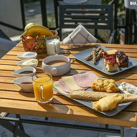 Hotel Bujtina Oxhaku 4*