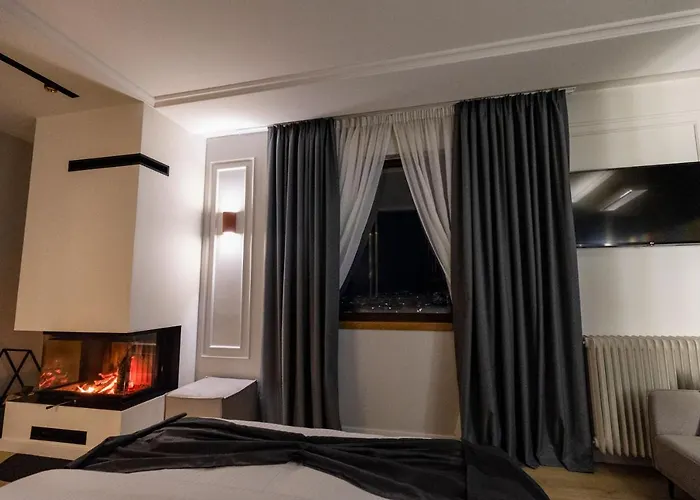 Bujtina Oxhaku Hotel 4*