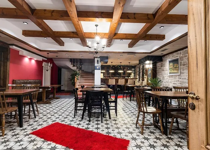 Bujtina Oxhaku Hotel
