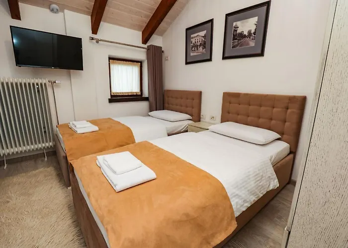 Bujtina Oxhaku Otel 4*